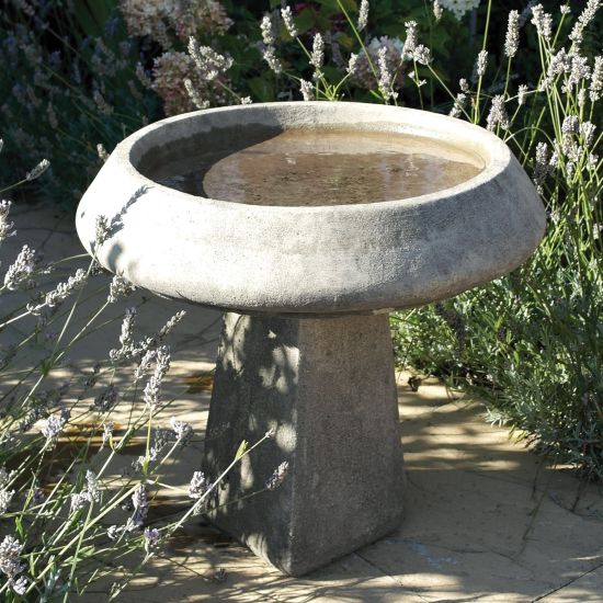 Modern & Simple Stone Bird Bath - Garden Birdbath Feeder